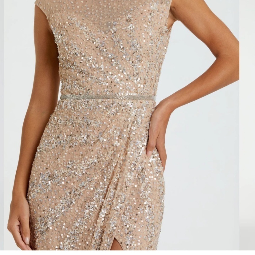 NWT | Mac Duggal 5619 Nude Beige High Neck Cap Sleeve Gown Size 4 - Picture 3 of 15